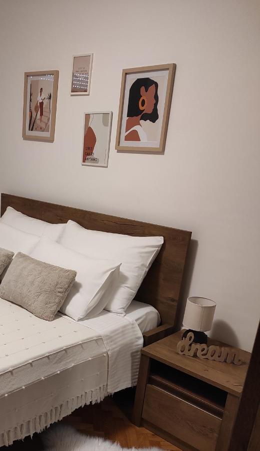 Dea Apartment *